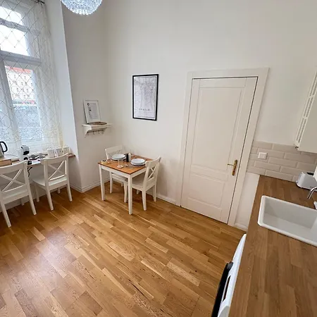 Cozy Flat In The Heart Of Apartment