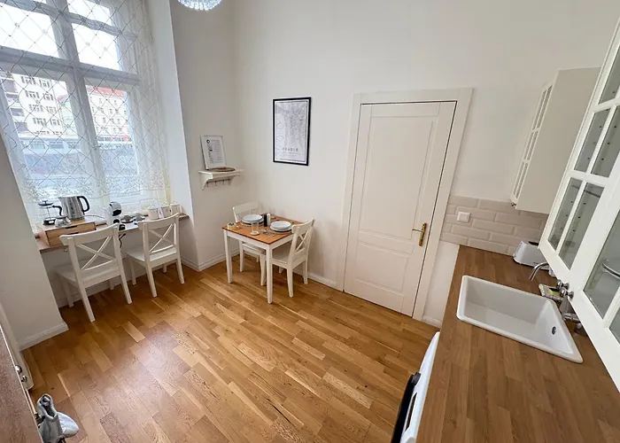 Cozy Flat In The Heart Of شقة