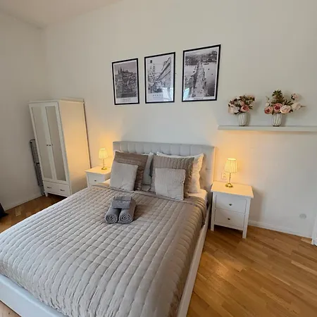 Cozy Flat In The Heart Of Apartmán